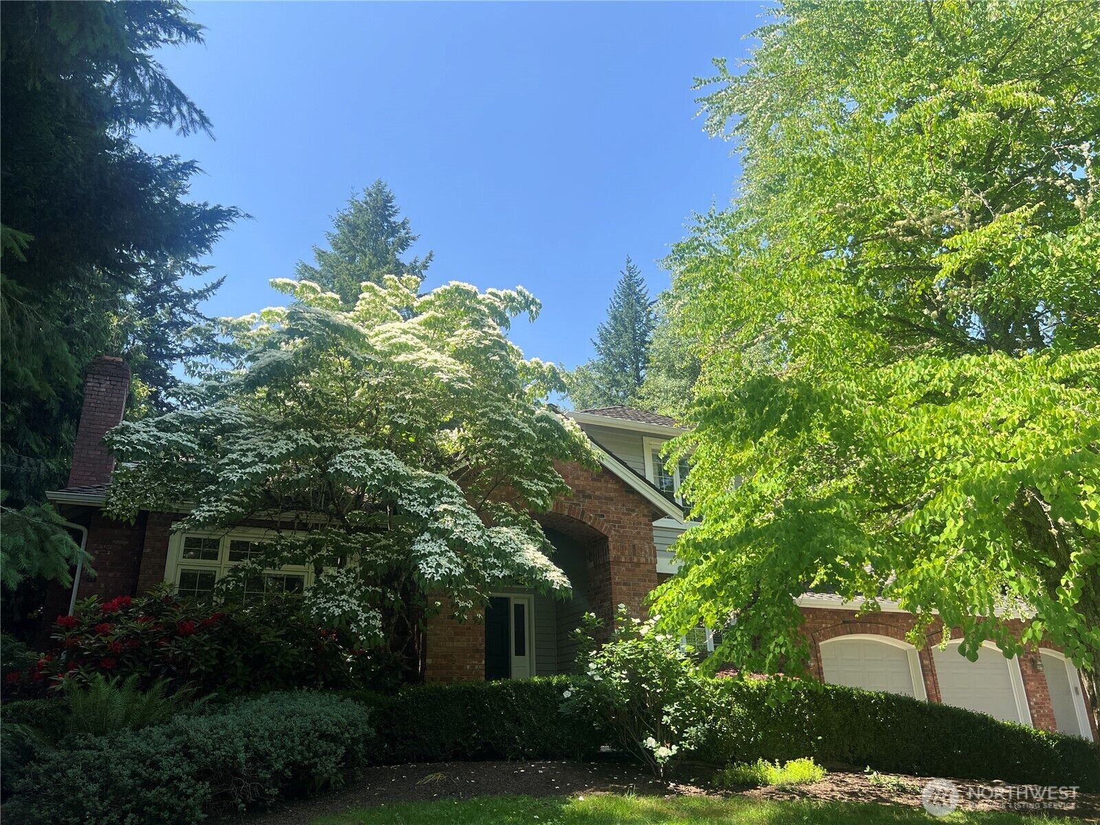 Property Photo: 7811 233rd Avenue NE WA 98053