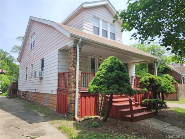 6504 Grandmont Avenue  Detroit MI 48228 photo