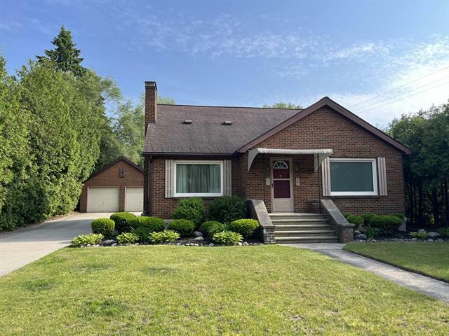 Property Photo: 261 W Main Street MI 49420