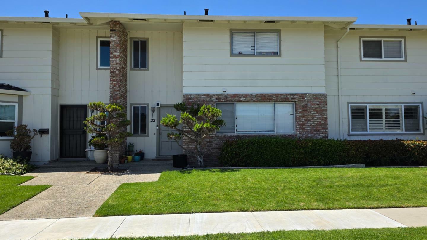 637 Carmelita Drive 22  Salinas CA 93901 photo