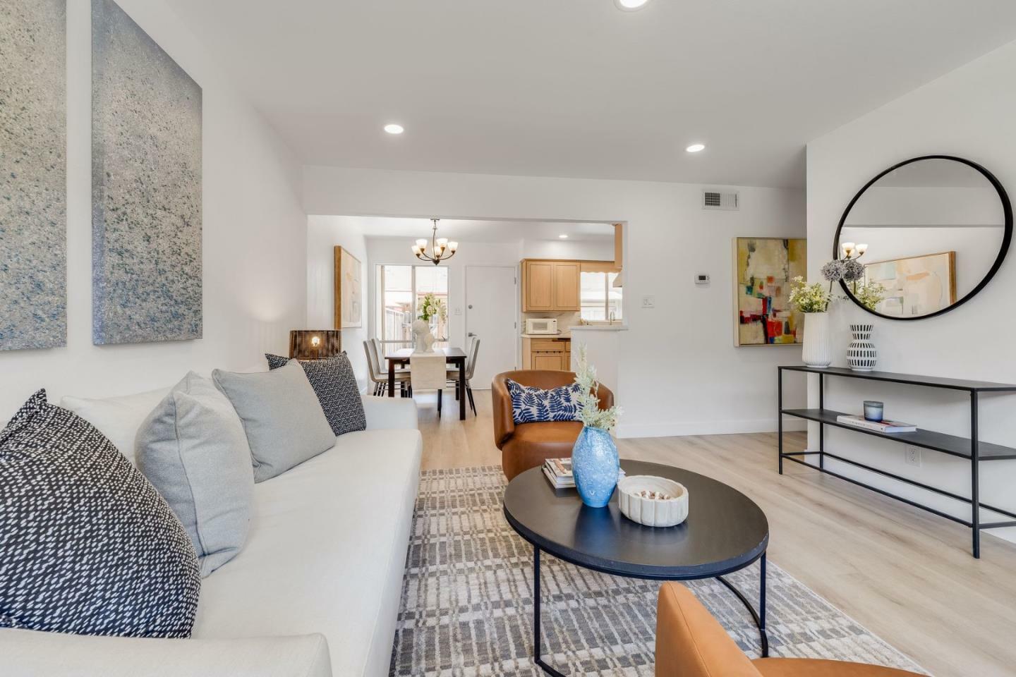 Property Photo:  1561 Marina Court E  CA 94403 