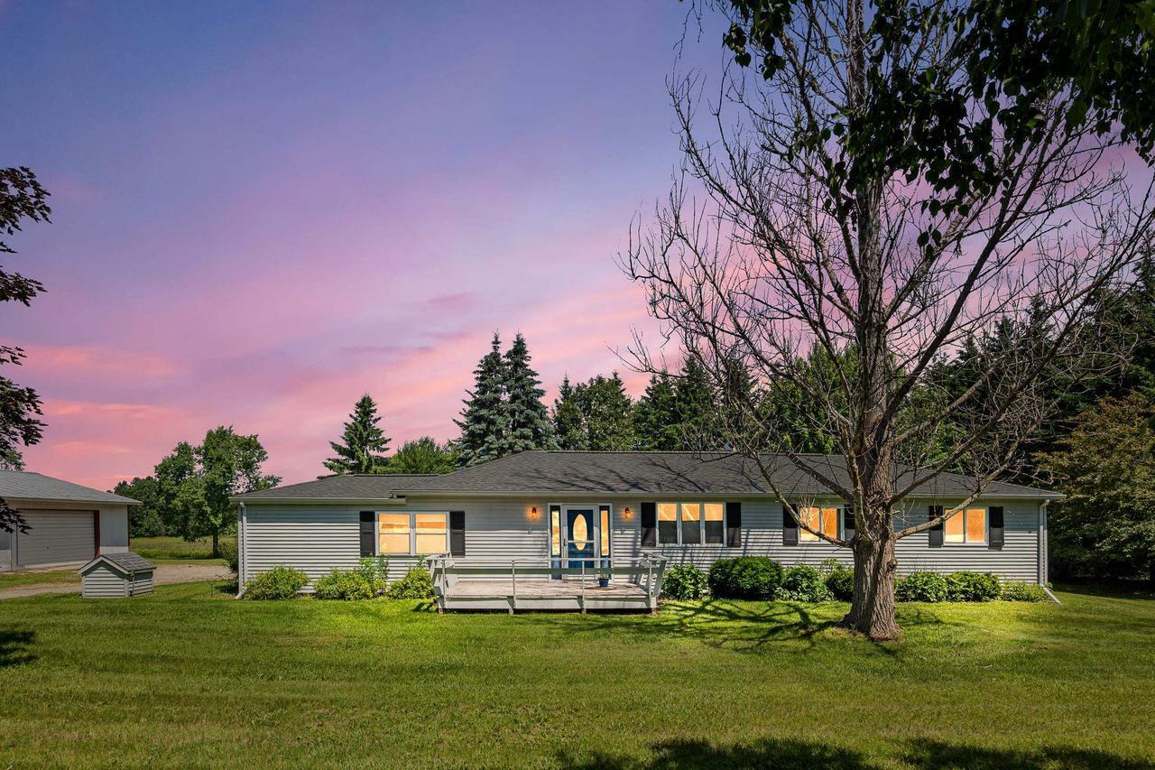 Property Photo: W3164 County Road J WI 54941