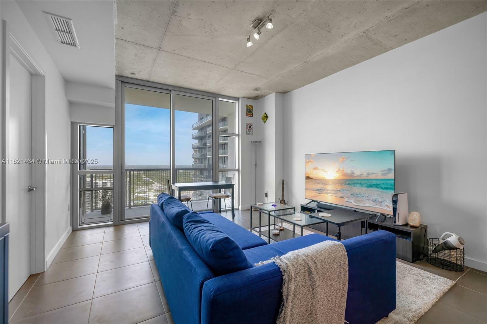 Property Photo: