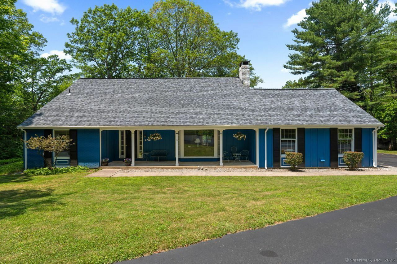 Property Photo: 16 Jericho Drive CT 06371
