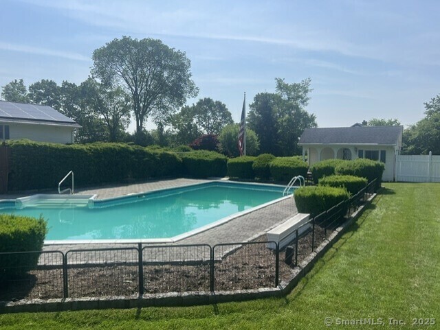 Property Photo: 8 East Gate Road CT 06811