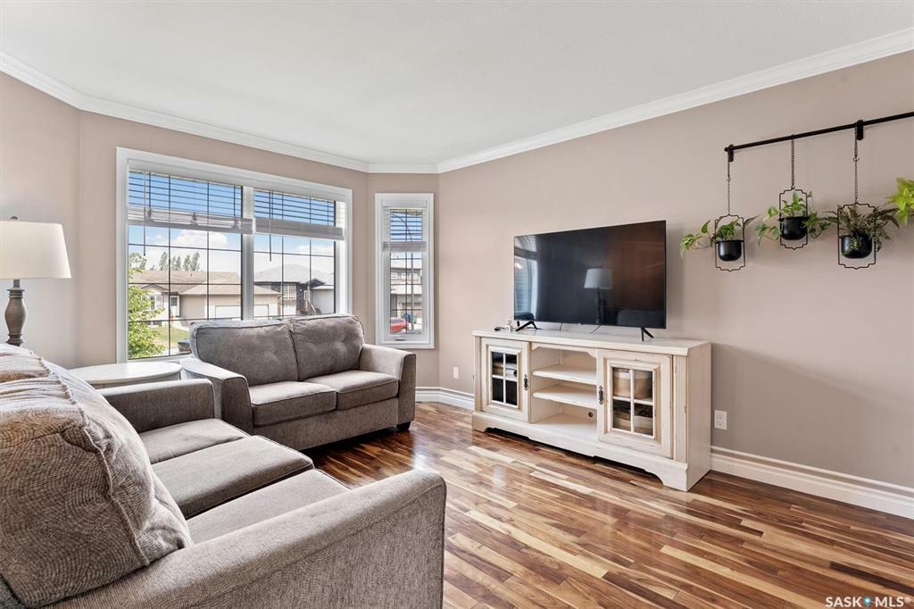 Property Photo:  3283 McClocklin Road  SK S7R 0B9 