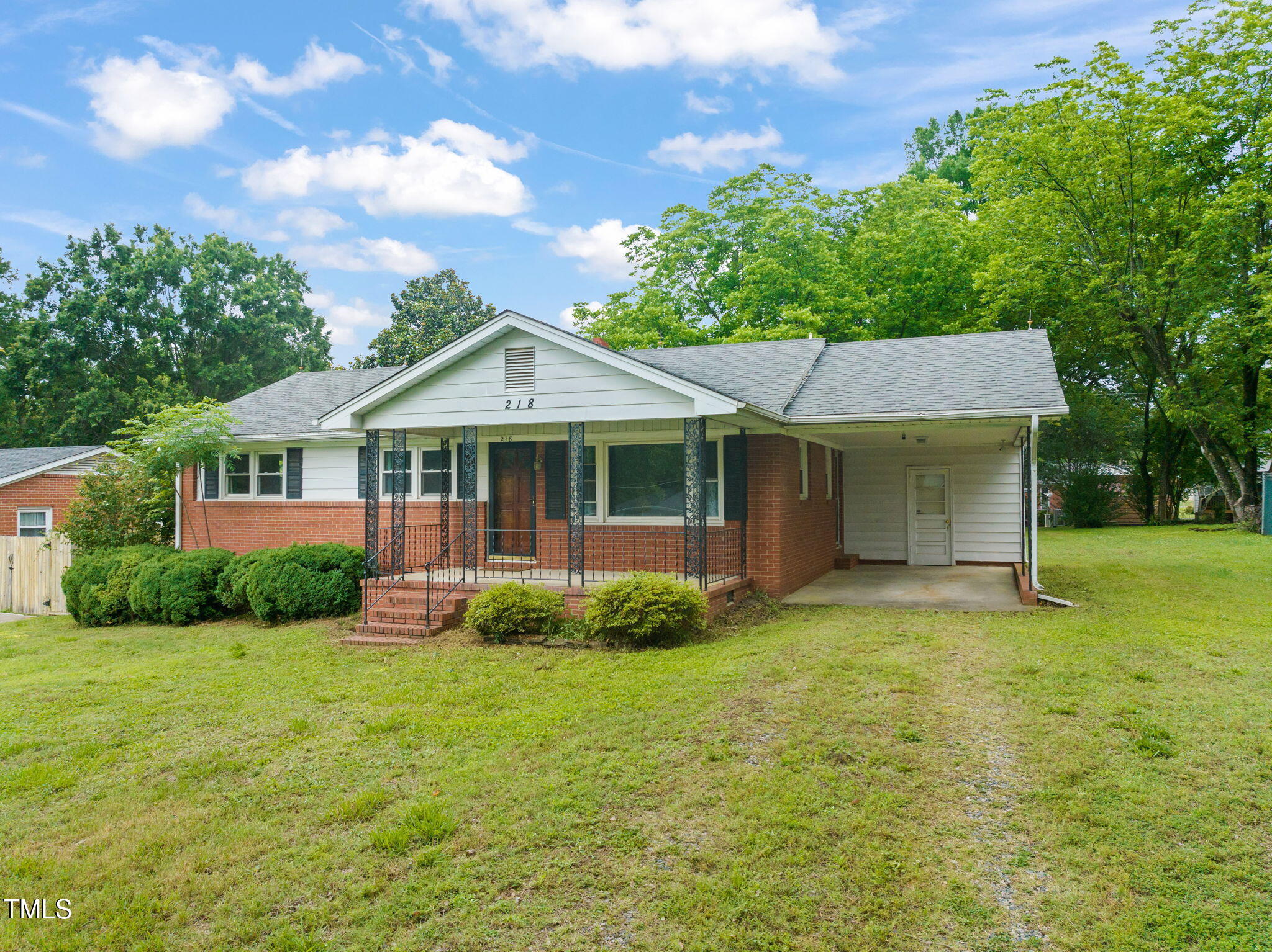 Property Photo: 218 Forestville Road NC 27587