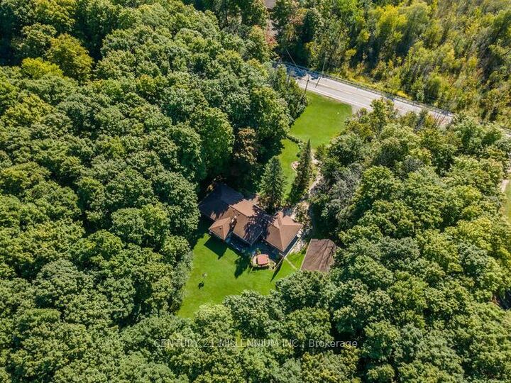 Photo de la propriété:  1264 Olde Base Line Road  ON L7C 0J1 