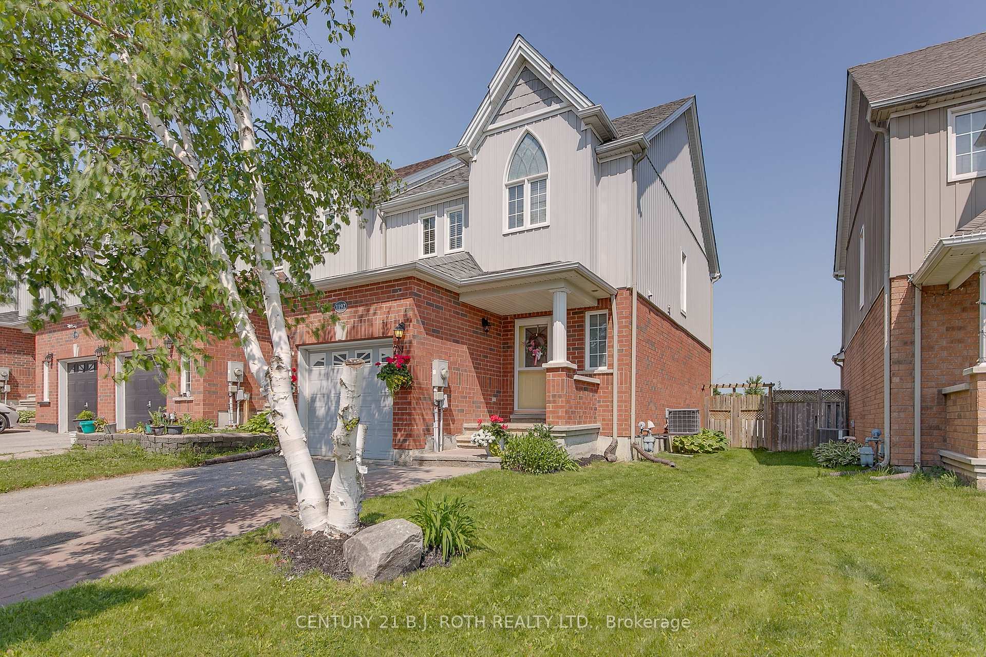 1192 Booth Avenue  Innisfil ON L9S 4W1 photo