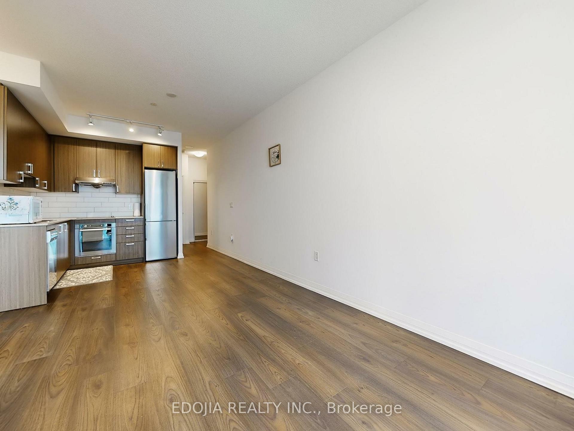 50 Ann O'Reilly Road 302  Toronto ON M2J 0C9 photo