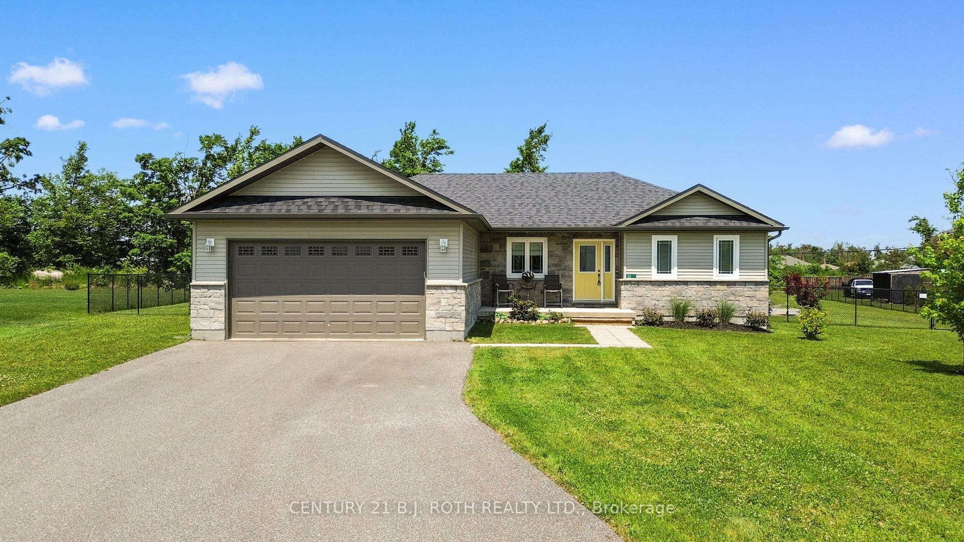 35 Grace Crescent  Oro-Medonte ON L3V 8N6 photo
