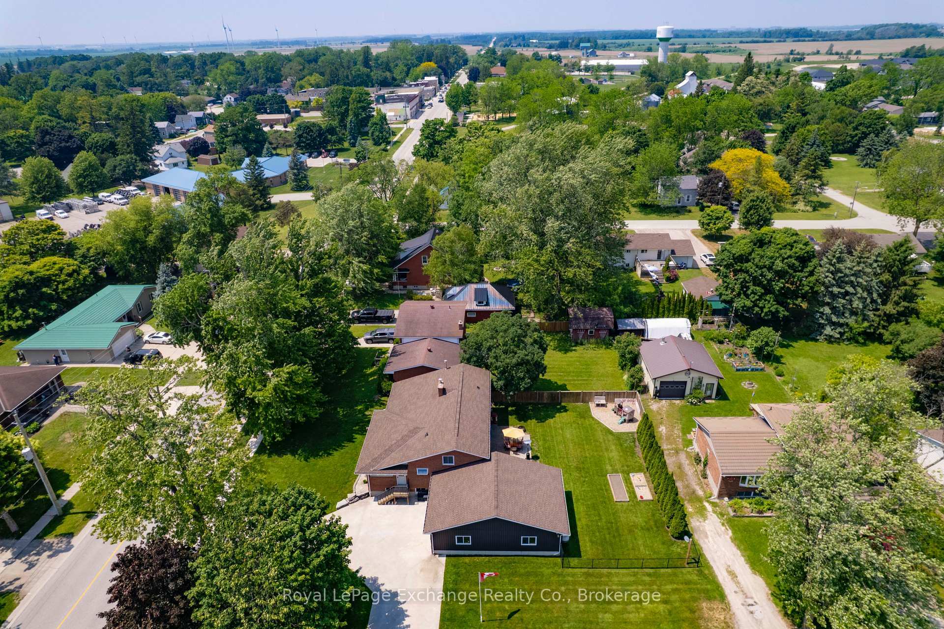 Property Photo: 71 Queen Street ON N0G 2R0