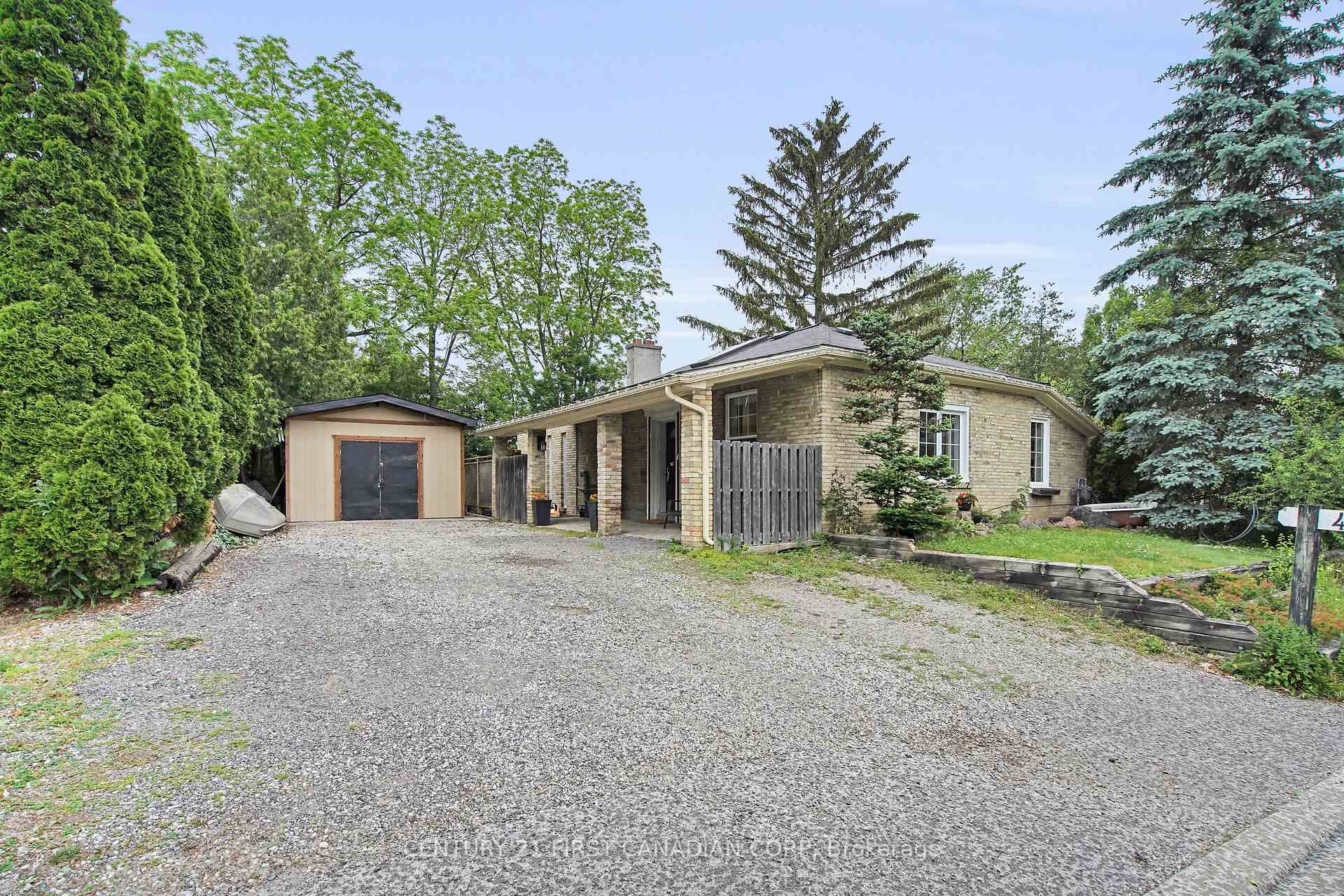 425 Old Wonderland Road  London South ON N6K 3R1 photo