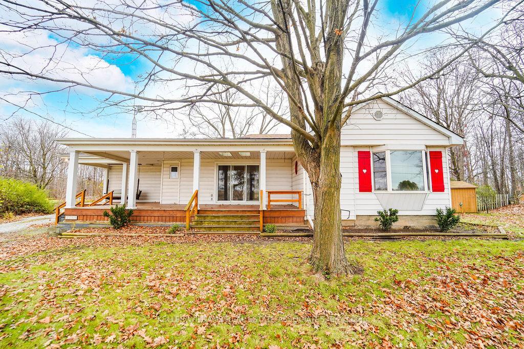 Property Photo:  3364 Burnhamthorpe Road W  ON L6M 4H2 