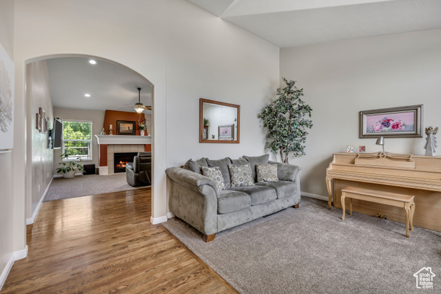Property Photo: 3118 S 1115 W UT 84075