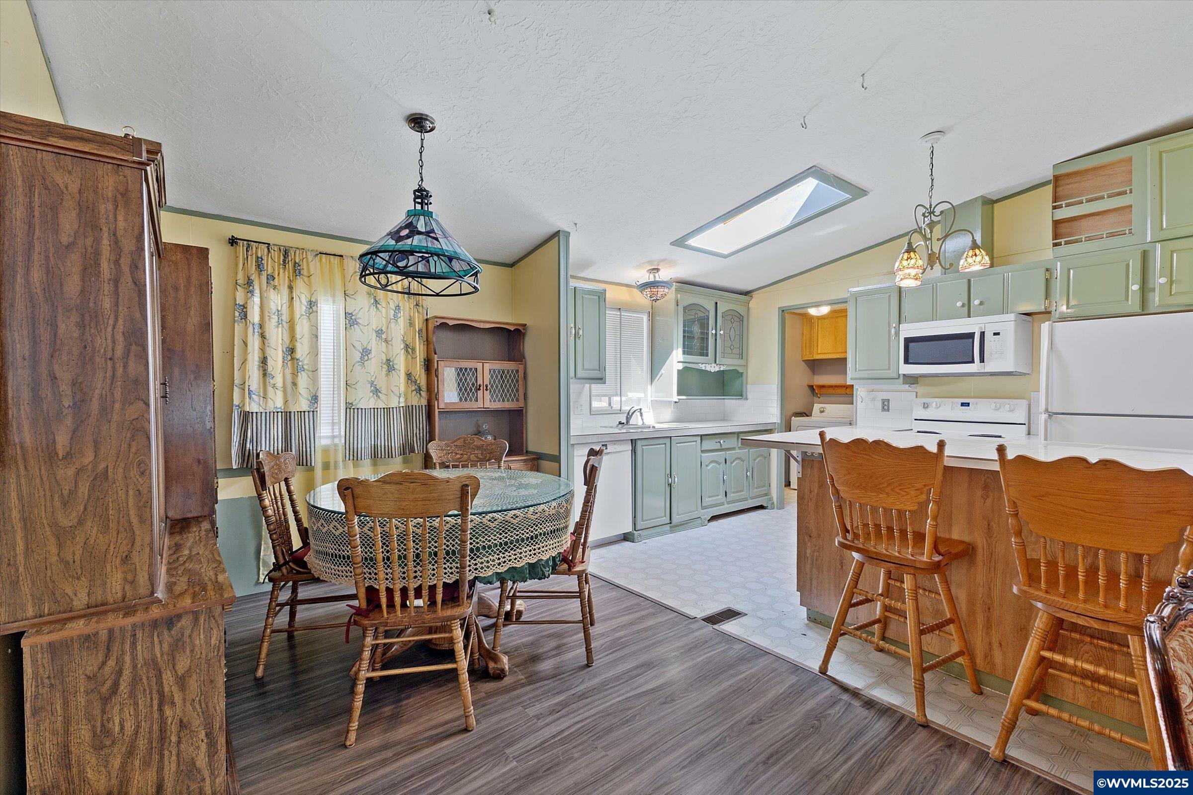Property Photo: 235 Edwards (#104) Rd S 104 OR 97361