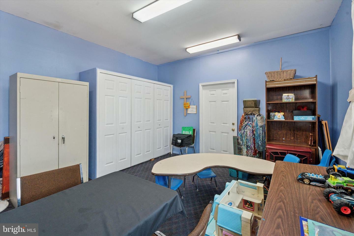 Property Photo: 2945 Wharton Street PA 19146