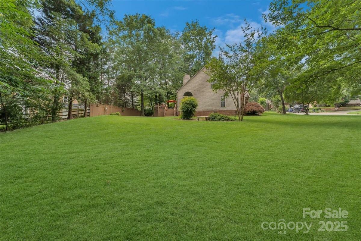 Property Photo: 9040 Scottsboro Drive NC 28078