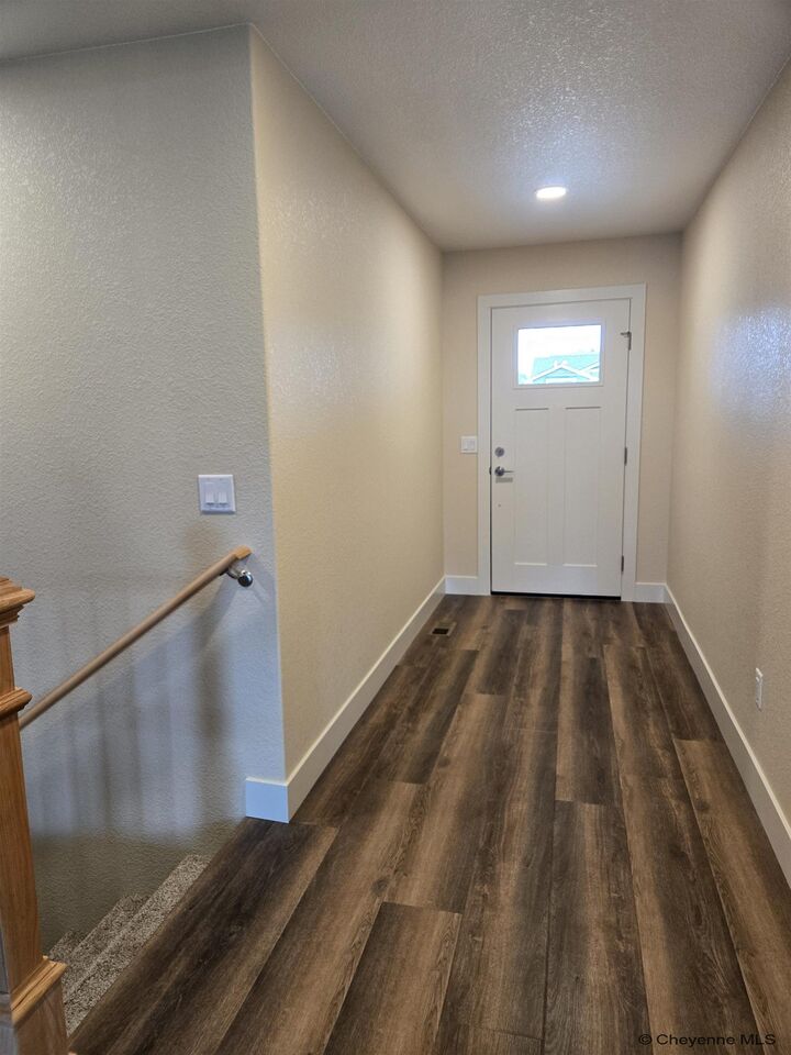 Property Photo: 606 Cherry St WY 82007