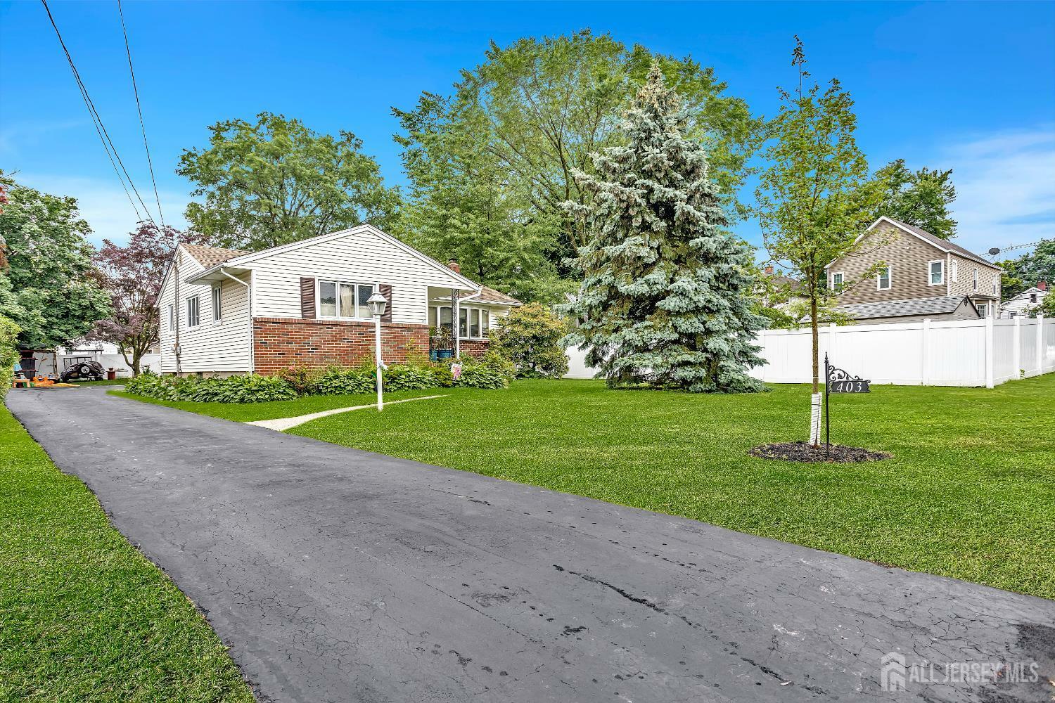 Property Photo: