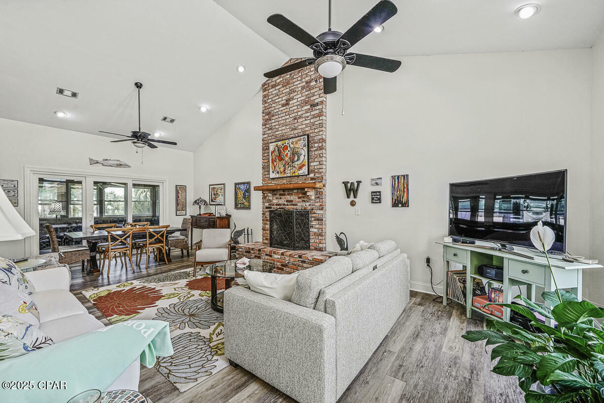 Property Photo: 201 Sea Pines Lane FL 32456