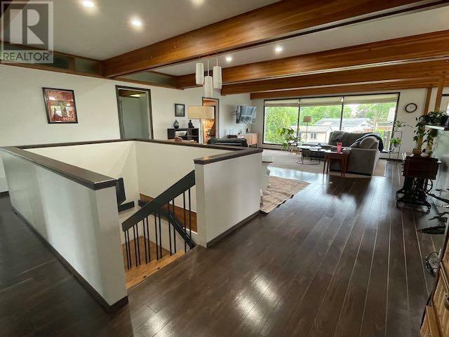 Property Photo: 11 Schmidt Cres ON P8N 1R1