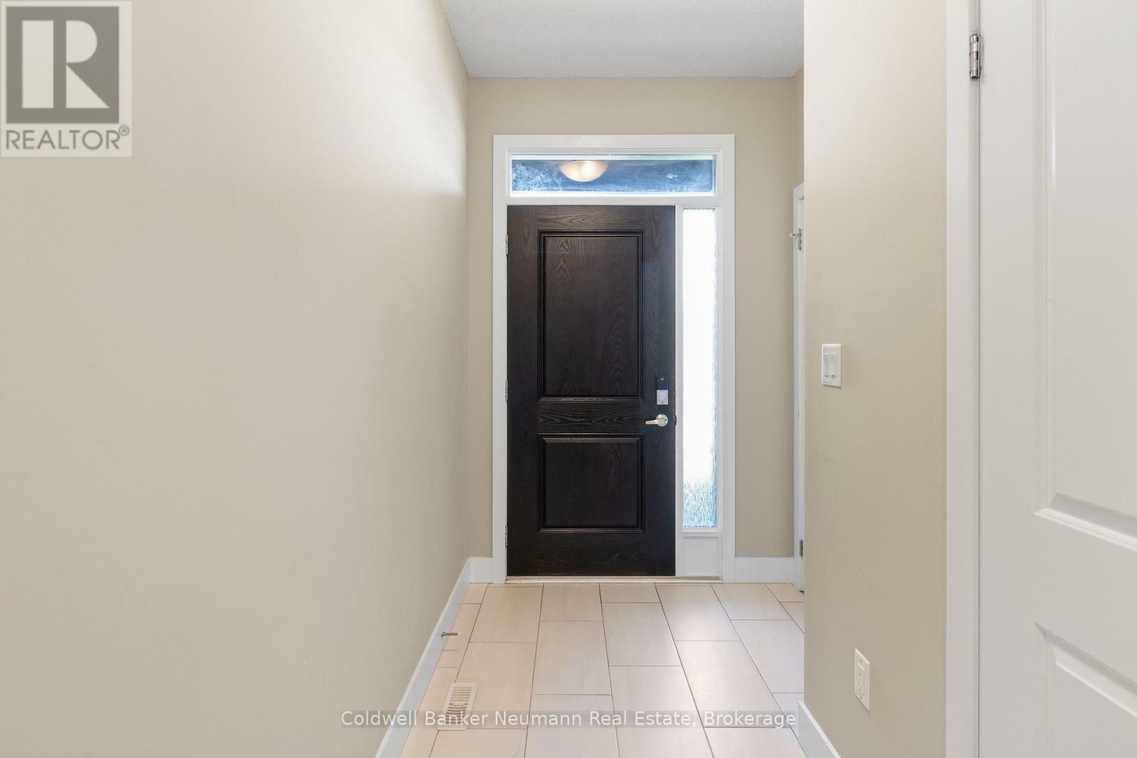 Property Photo: 1375 Whetherfield Street 34 ON N6H 0K5