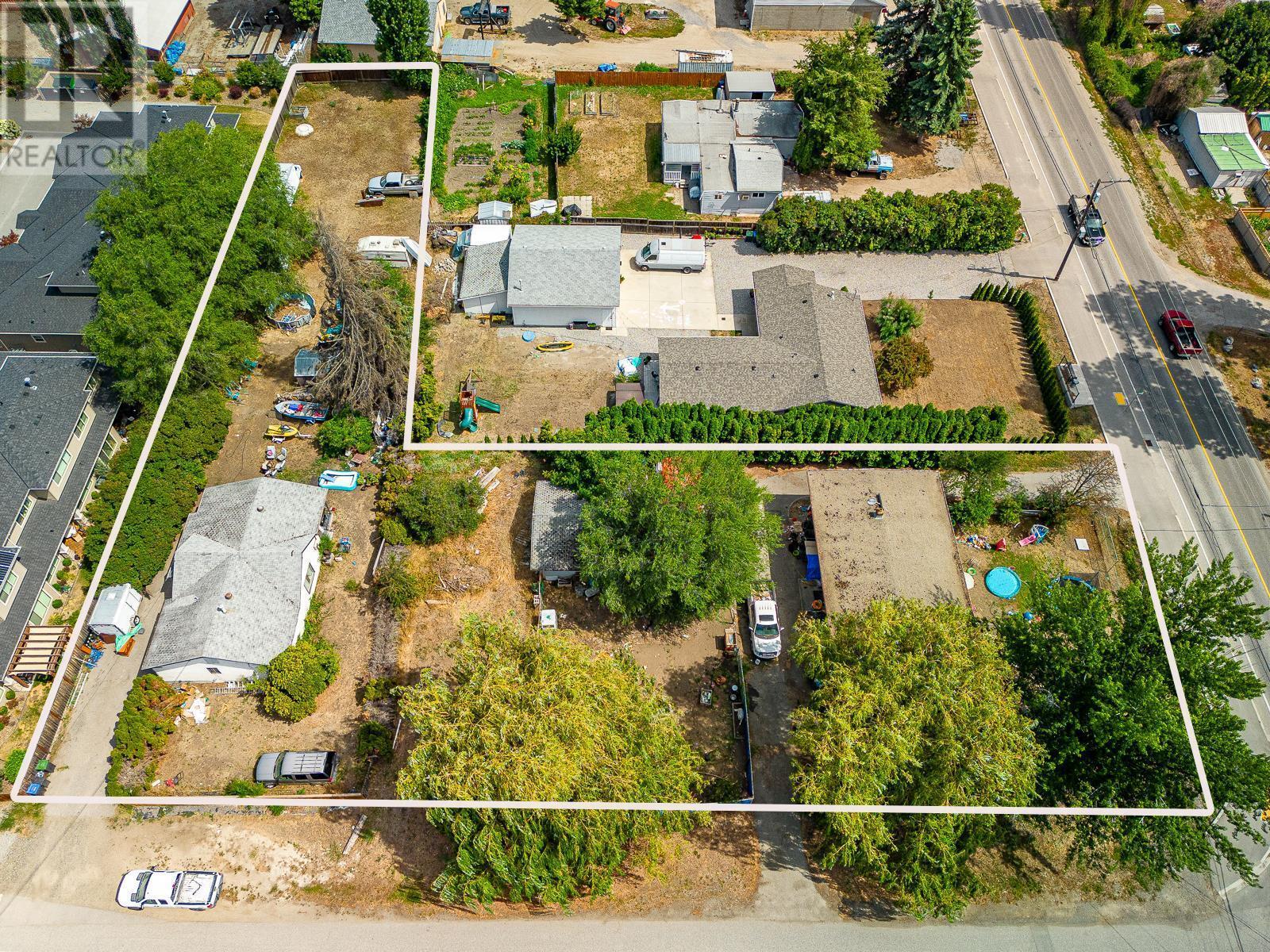 Property Photo: 3310 Beaver Lake Road BC V4V 1S6