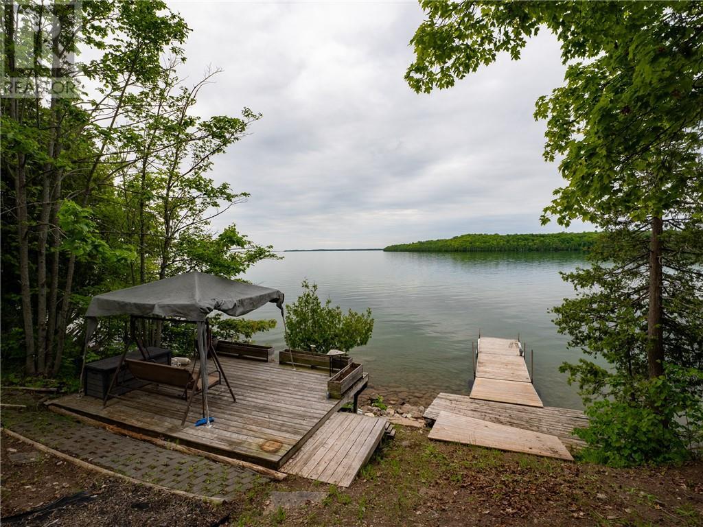 Photo de la propriété: 1746 Rockville Road ON P0P 1S0