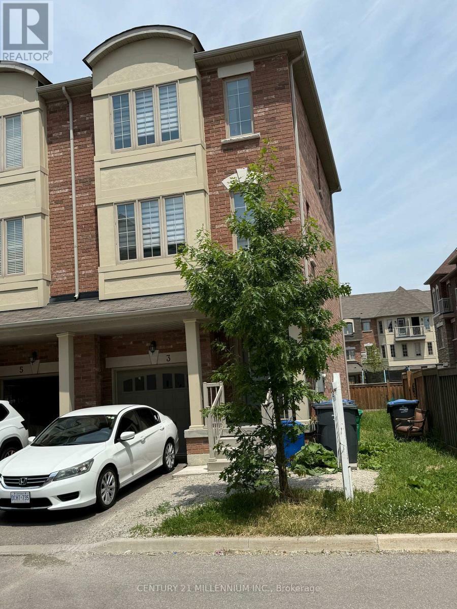 Property Photo: 3 Hobart Gardens ON L6X 0J1