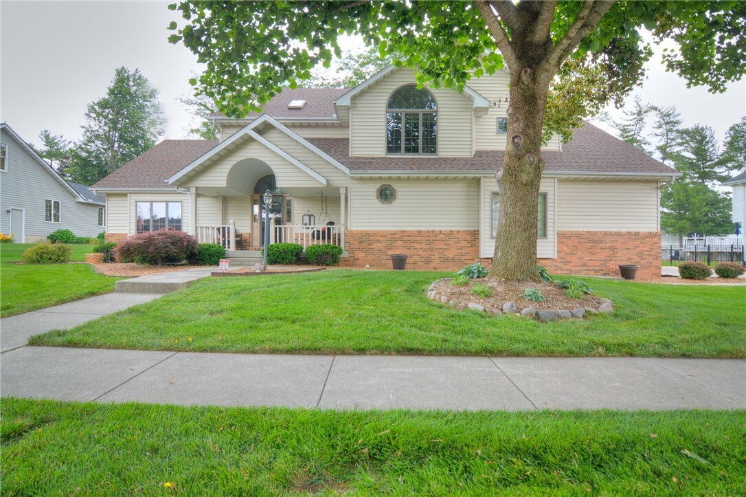Property Photo:  1160 Meadowview Drive  IL 62526 