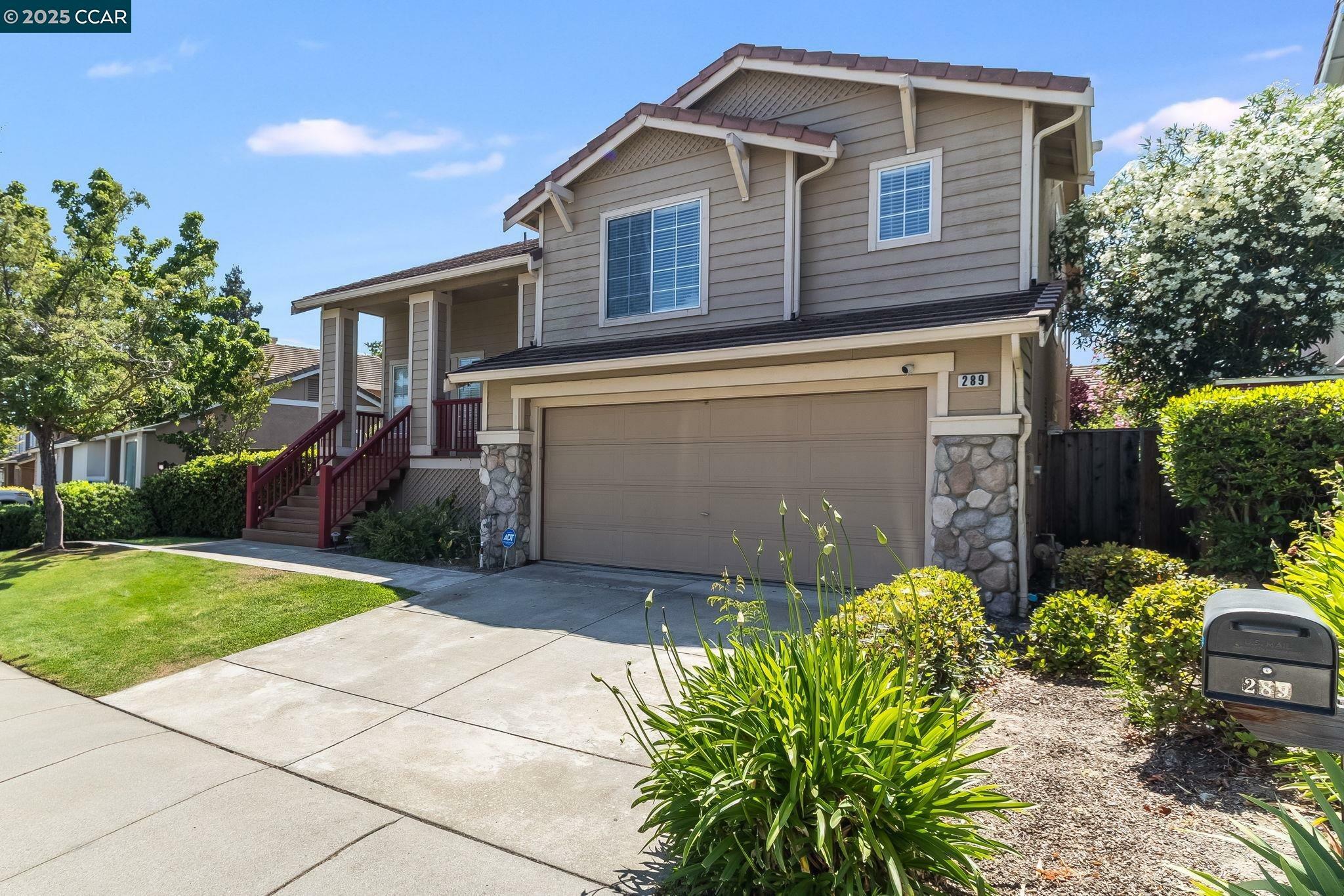 Property Photo: 289 Crestview Ave CA 94553