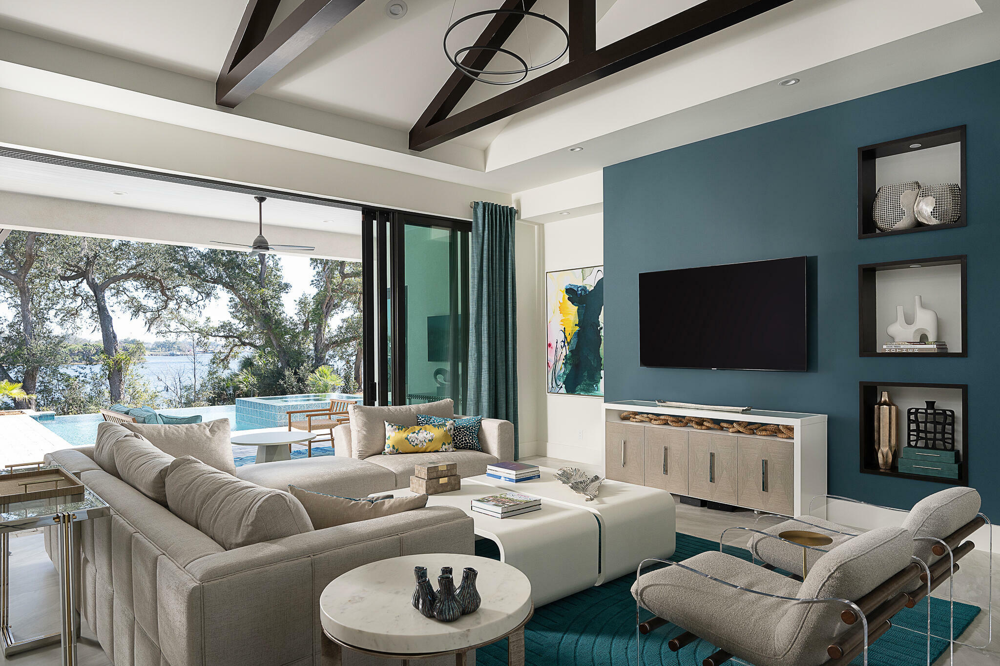 Property Photo: 1164 Cove Pointe Drive FL 32401