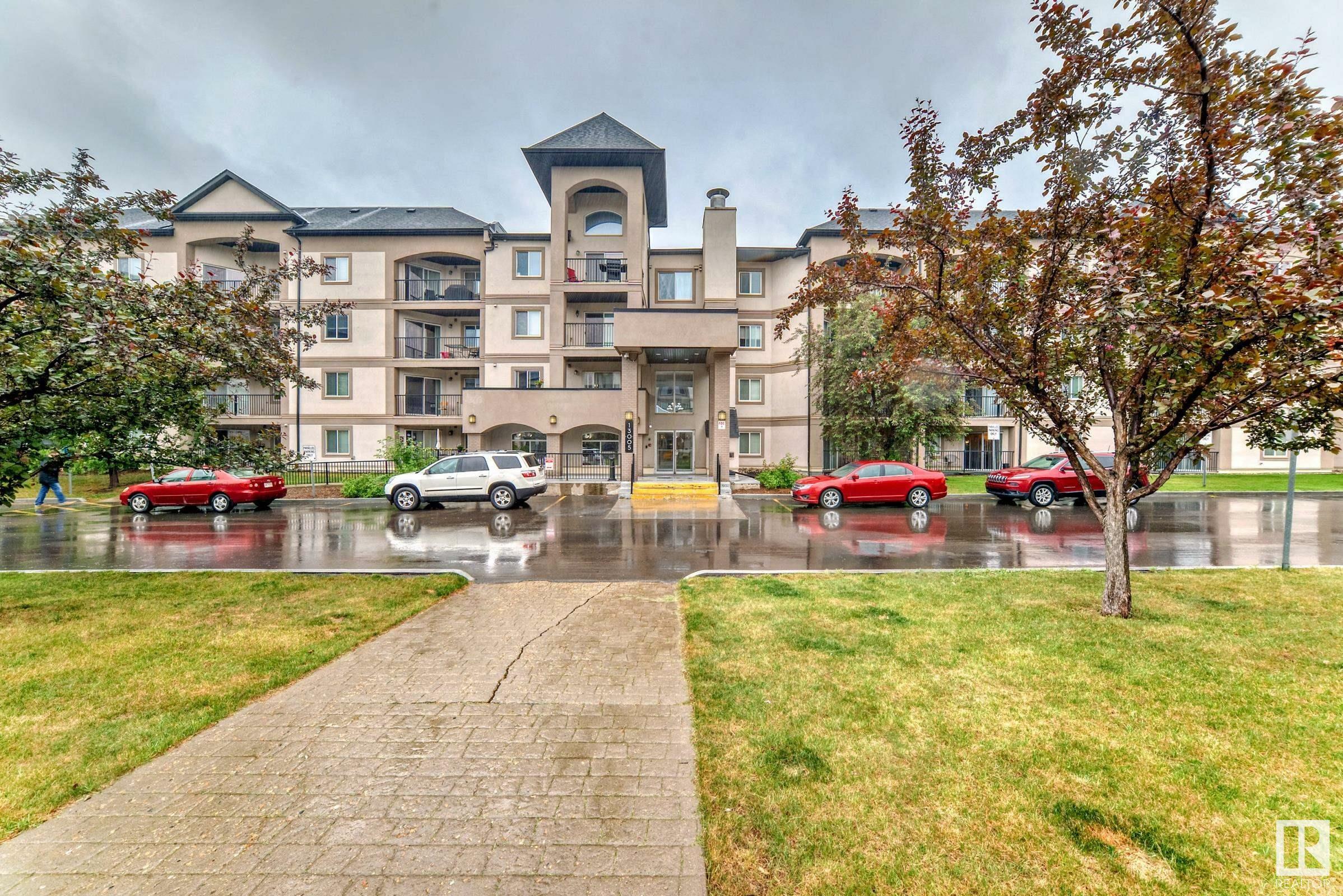 Property Photo: 13005 140 Avenue NW 201 AB T6V 1X1
