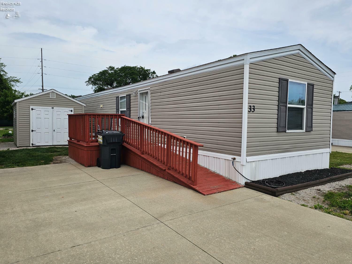 Property Photo: 111 Flat Rock Road 33 OH 44811