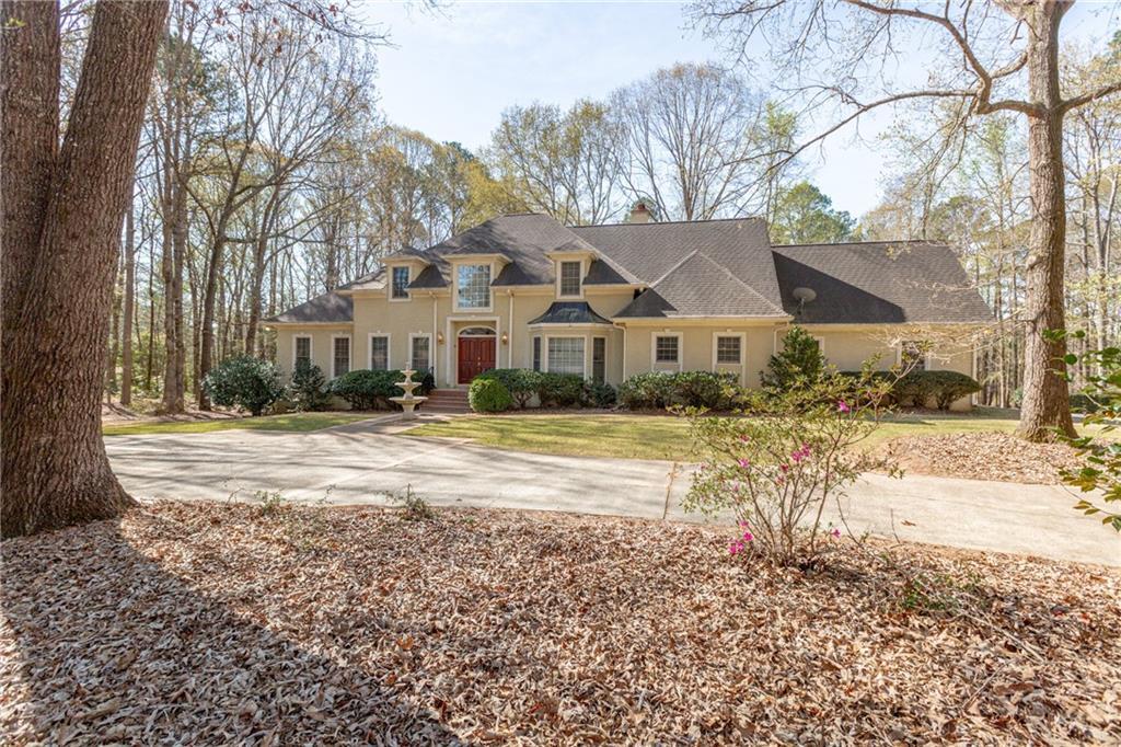 Property Photo:  115 Flagstop Run  GA 30215 