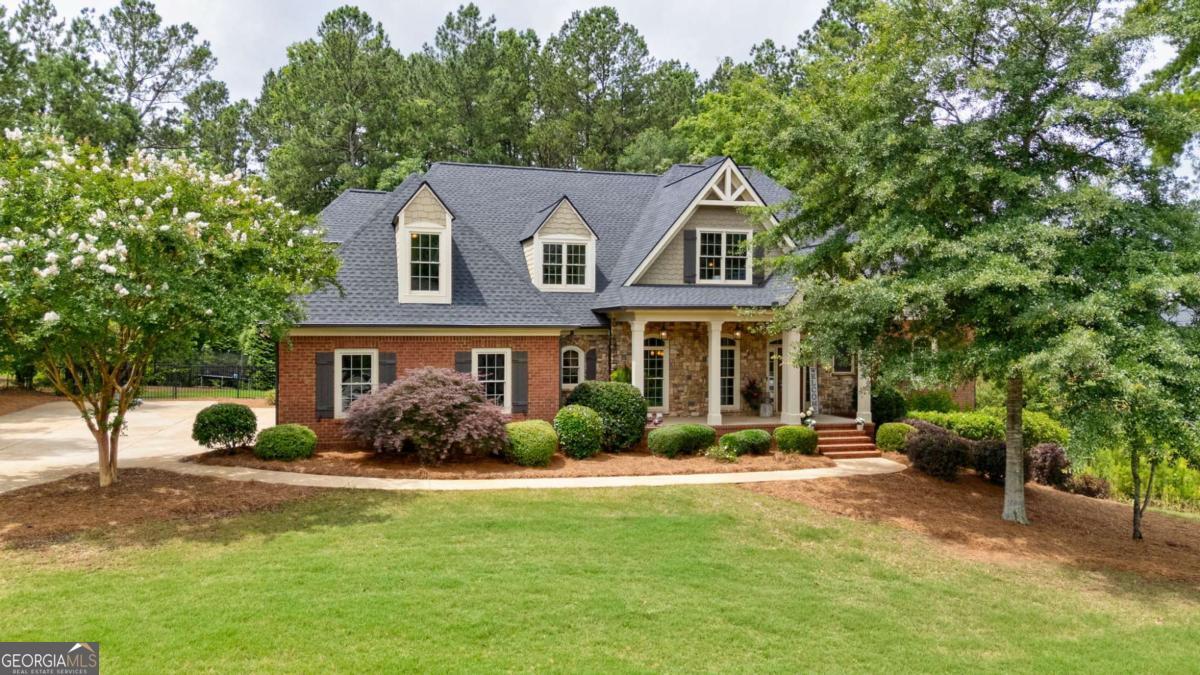 Property Photo: 1215 Shoal Creek Way GA 30621
