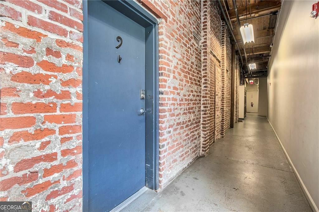 Property Photo: 320 Martin Luther King Jr Drive SE 9 GA 30312