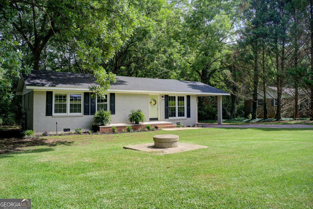 Property Photo: 381 Chappell Mill Road GA 30224