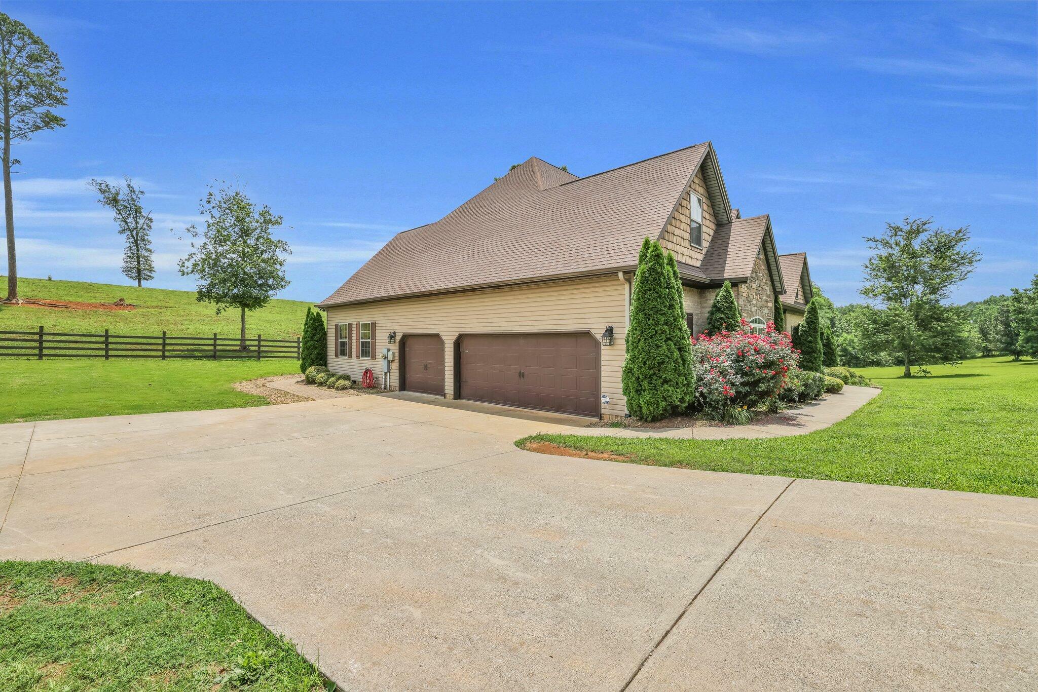 Property Photo:  231 Turkey Run  GA 30725 