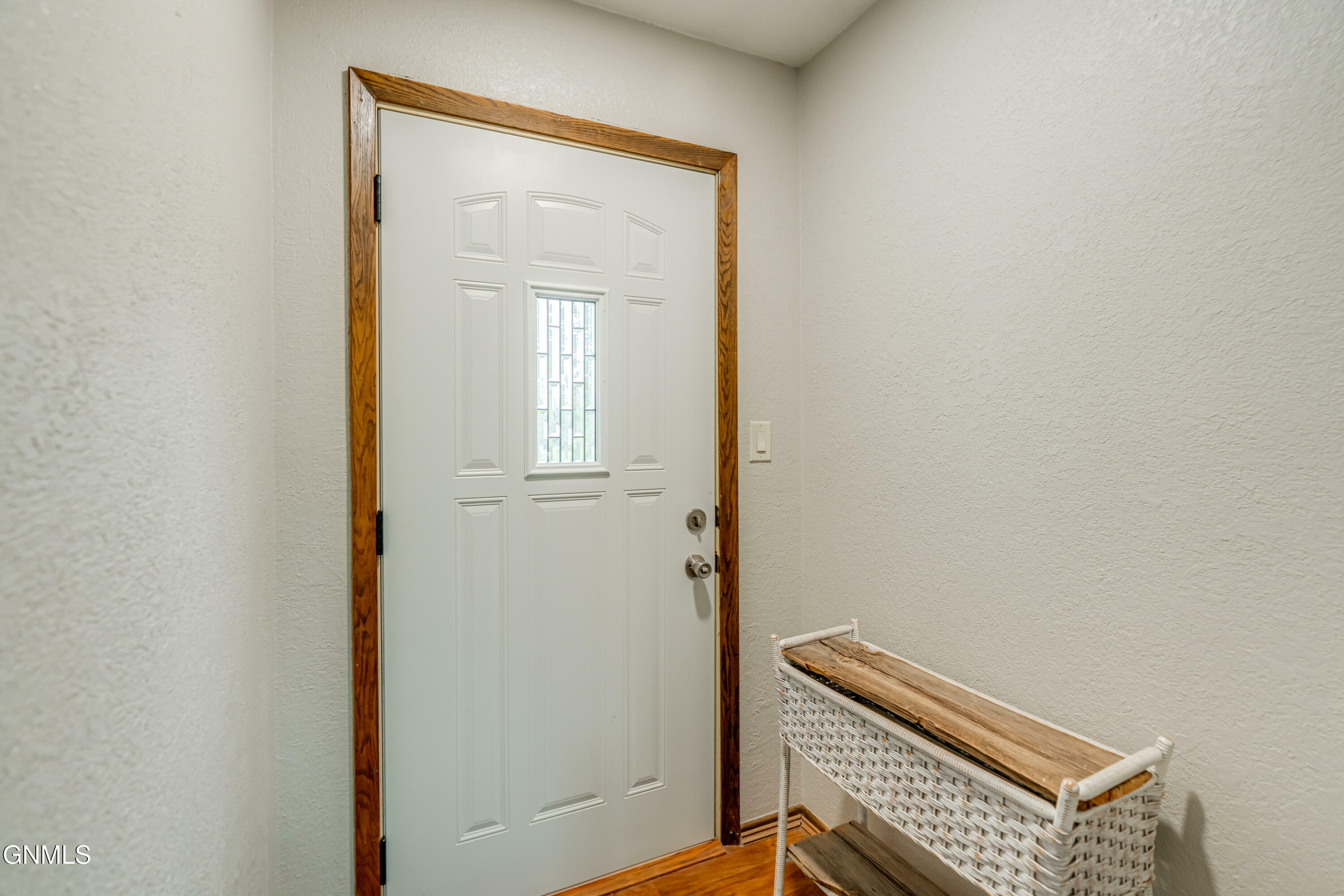 Property Photo: 806 1st Avenue NW ND 58554