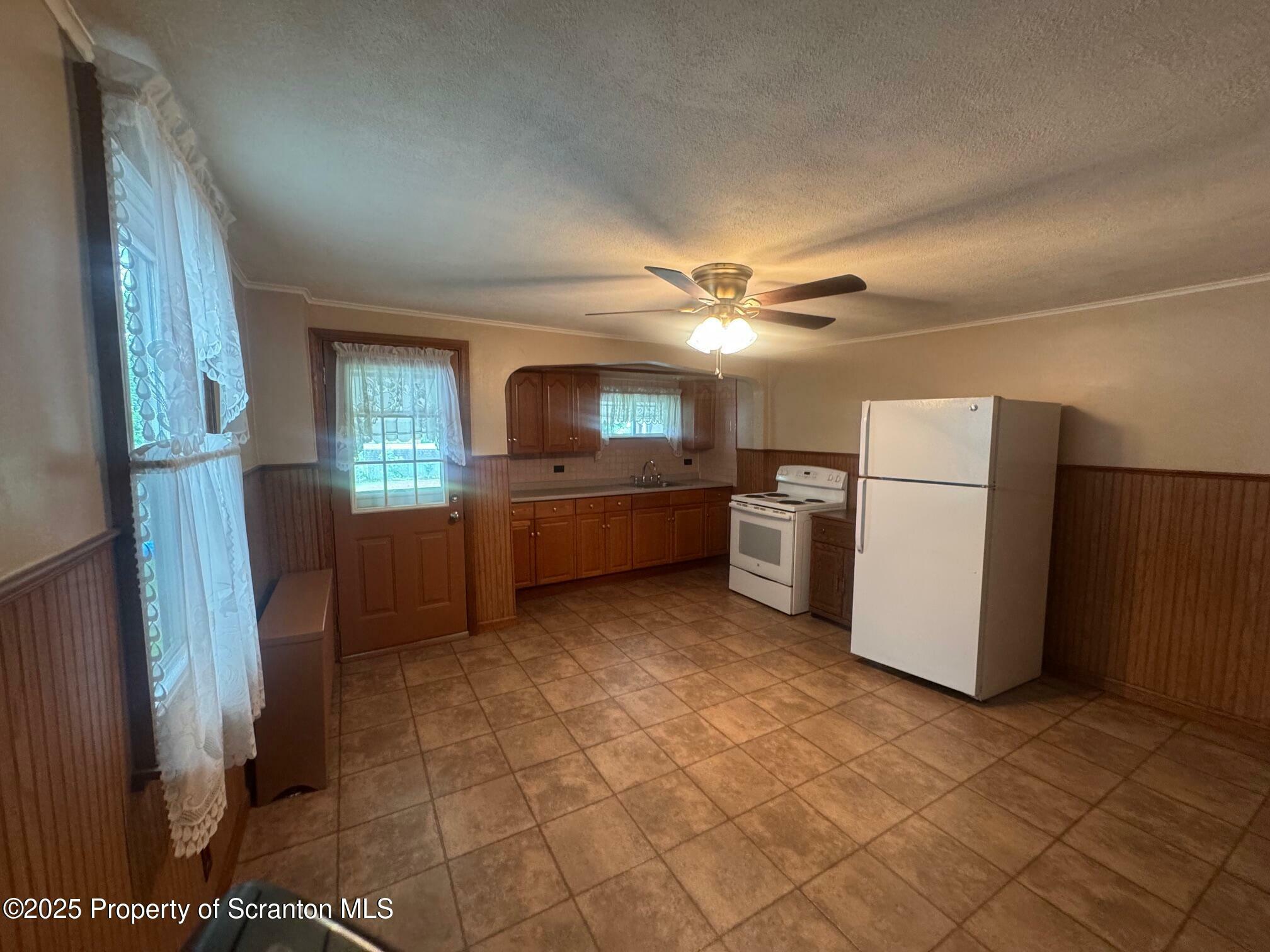 Property Photo: 1613 Lafayette Street PA 18504