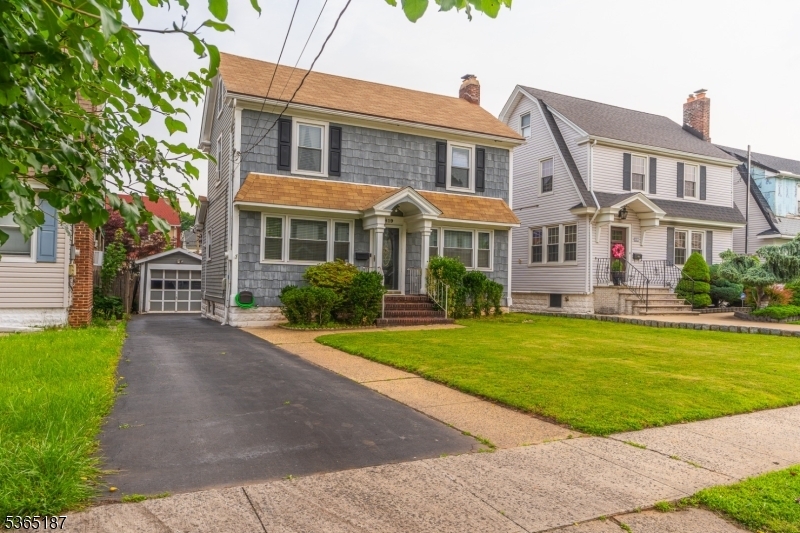Property Photo: 819 Floral Ave NJ 07208