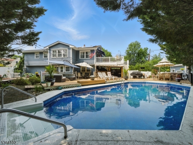 Property Photo: 31 Howland Cir NJ 07006