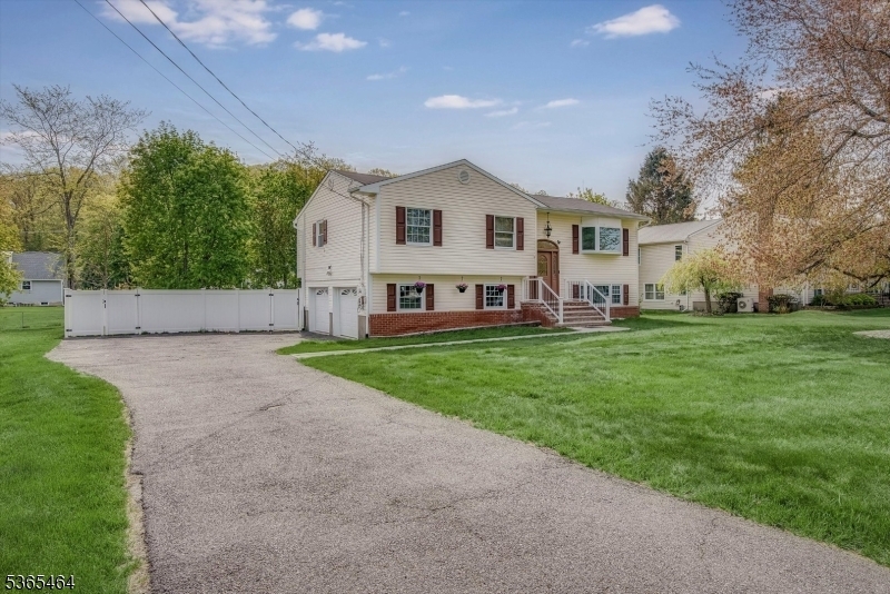 Property Photo: 10 Longview Rd NJ 07860