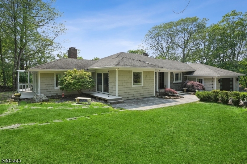 Property Photo: 8 Hornbeam Ln NJ 07405