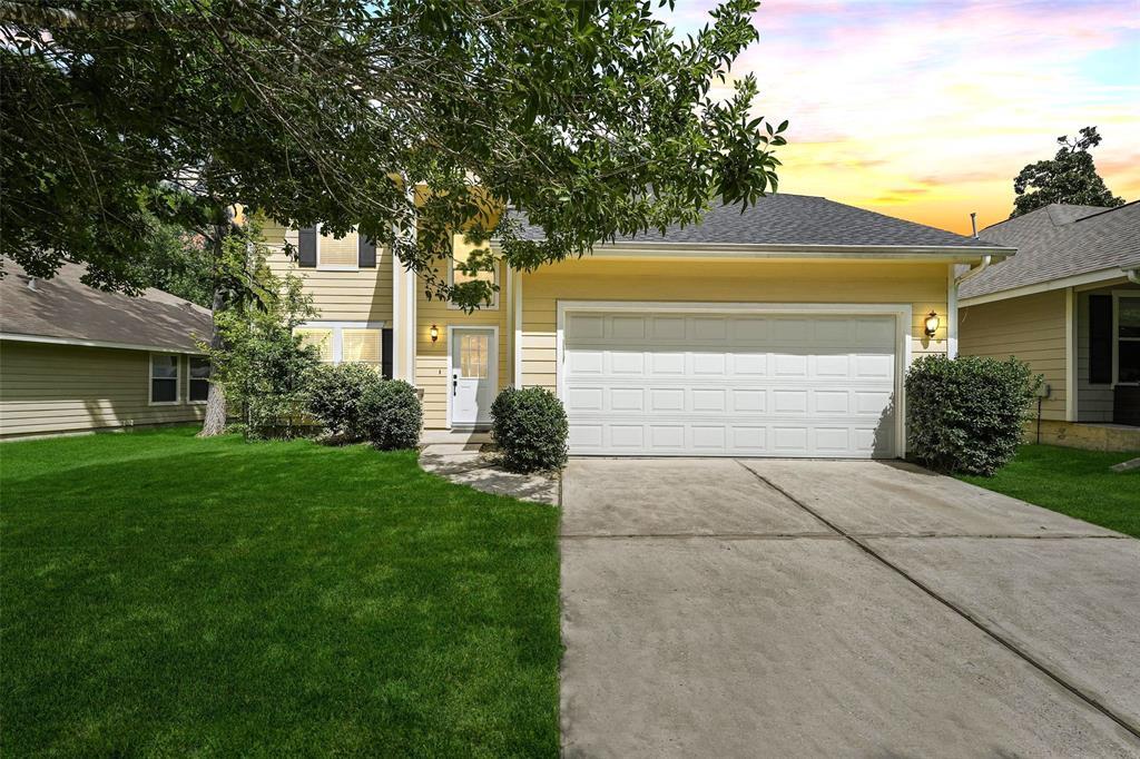 Property Photo: 203 N Vesper Bend Circle TX 77382