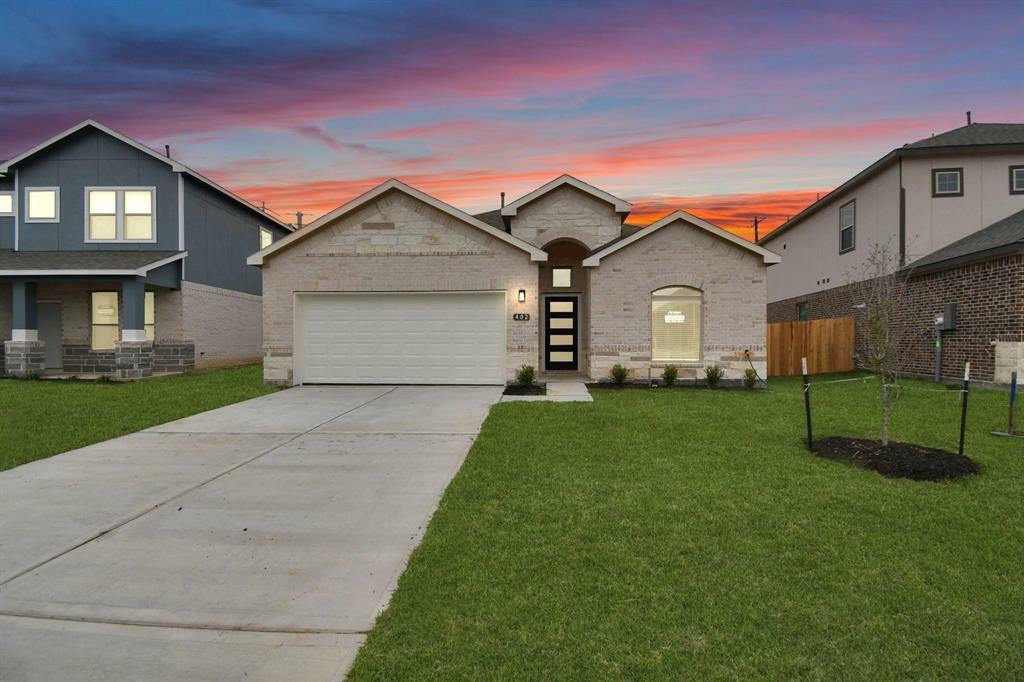 5316 Latigo Court  Alvin TX 77511 photo