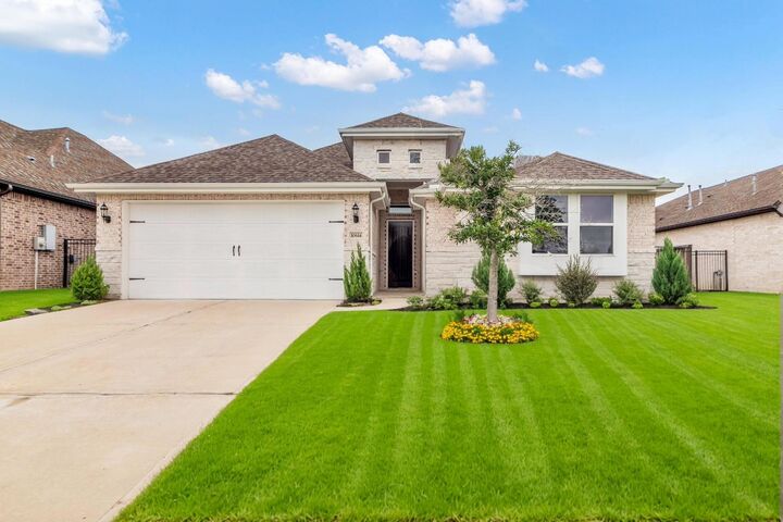 Property Photo:  10614 Hazel Hills Drive  TX 77433 
