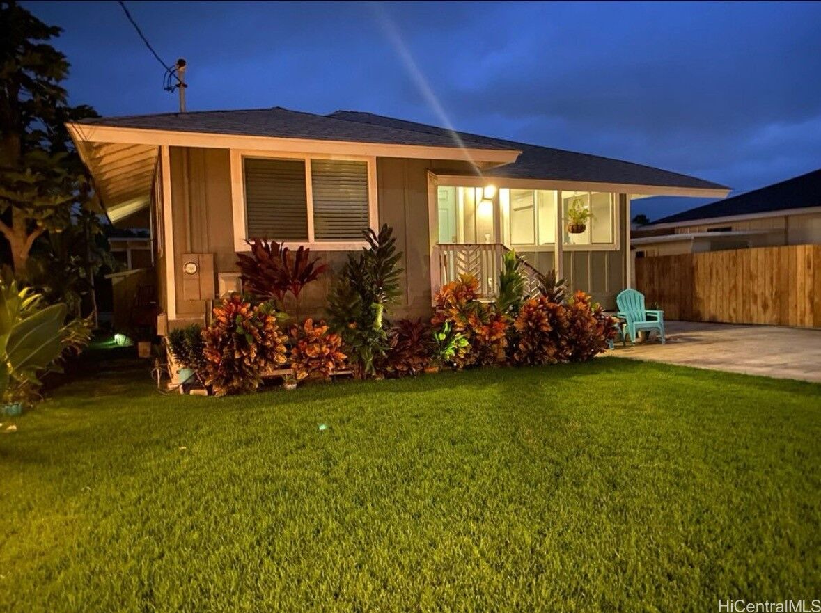 Property Photo:  461 Hinano Way  HI 96734 